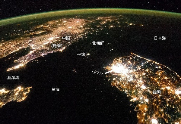 The Koreas at Night.jpgRev3.jpg
